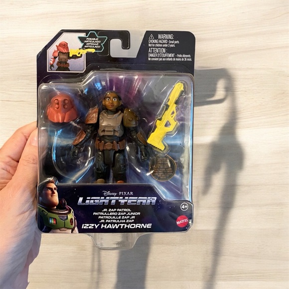 2/$25 NEW Disney Pixar Lightyear Jr Zap Patrol Izzy Hawthorne Action Figure - Picture 3 of 6